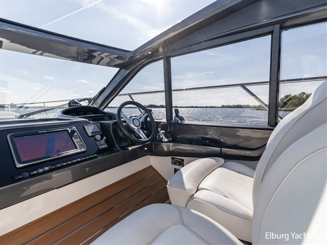 Princess V48 — foto 17 van 84