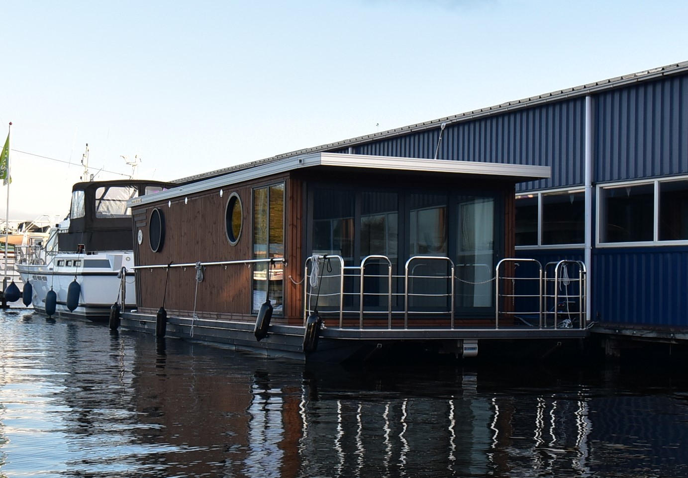 Nordic Season NS 40 Eco 36m2 Houseboat