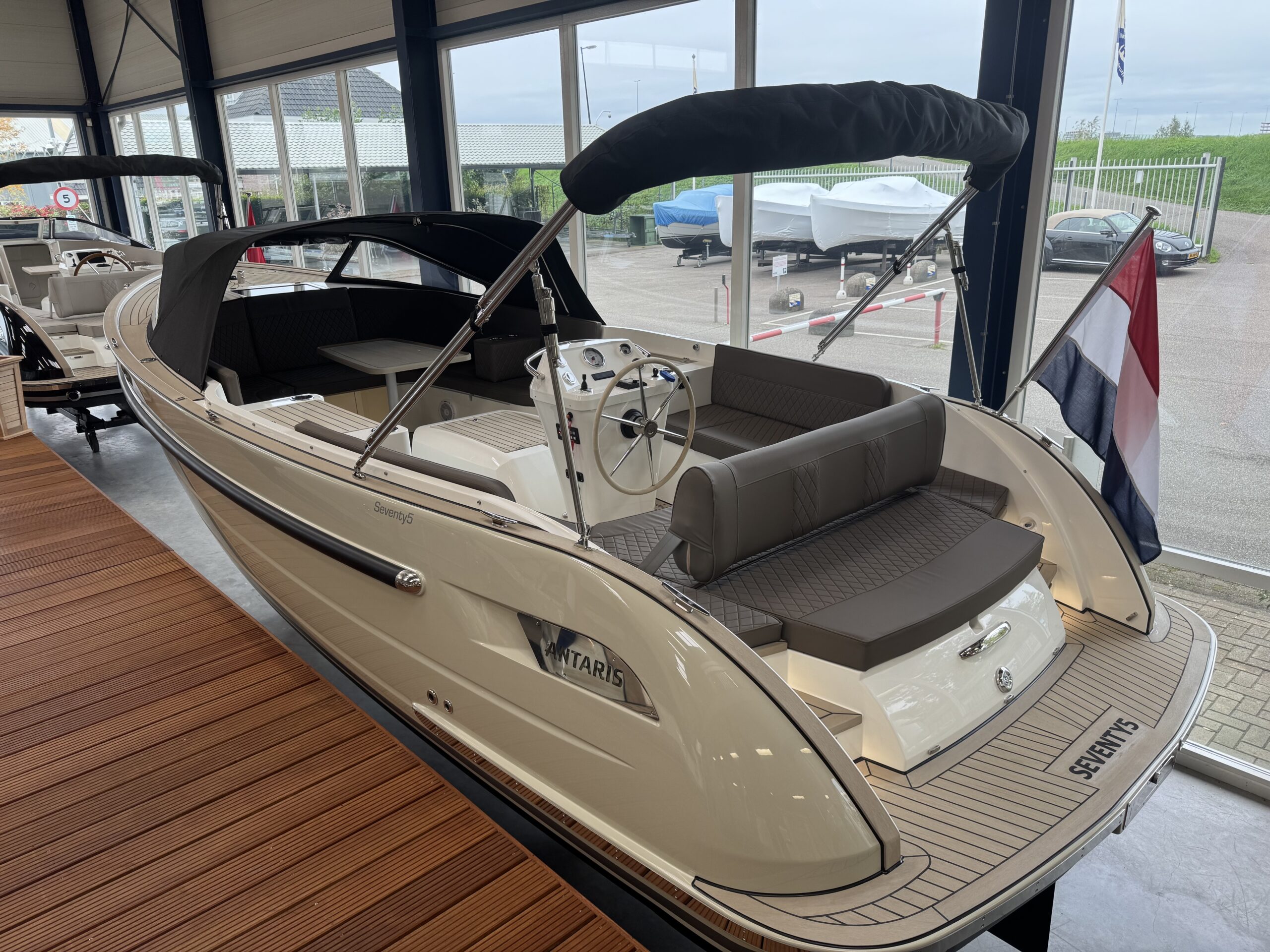 Antaris Seventy5 (op voorraad) — foto 6 van 21