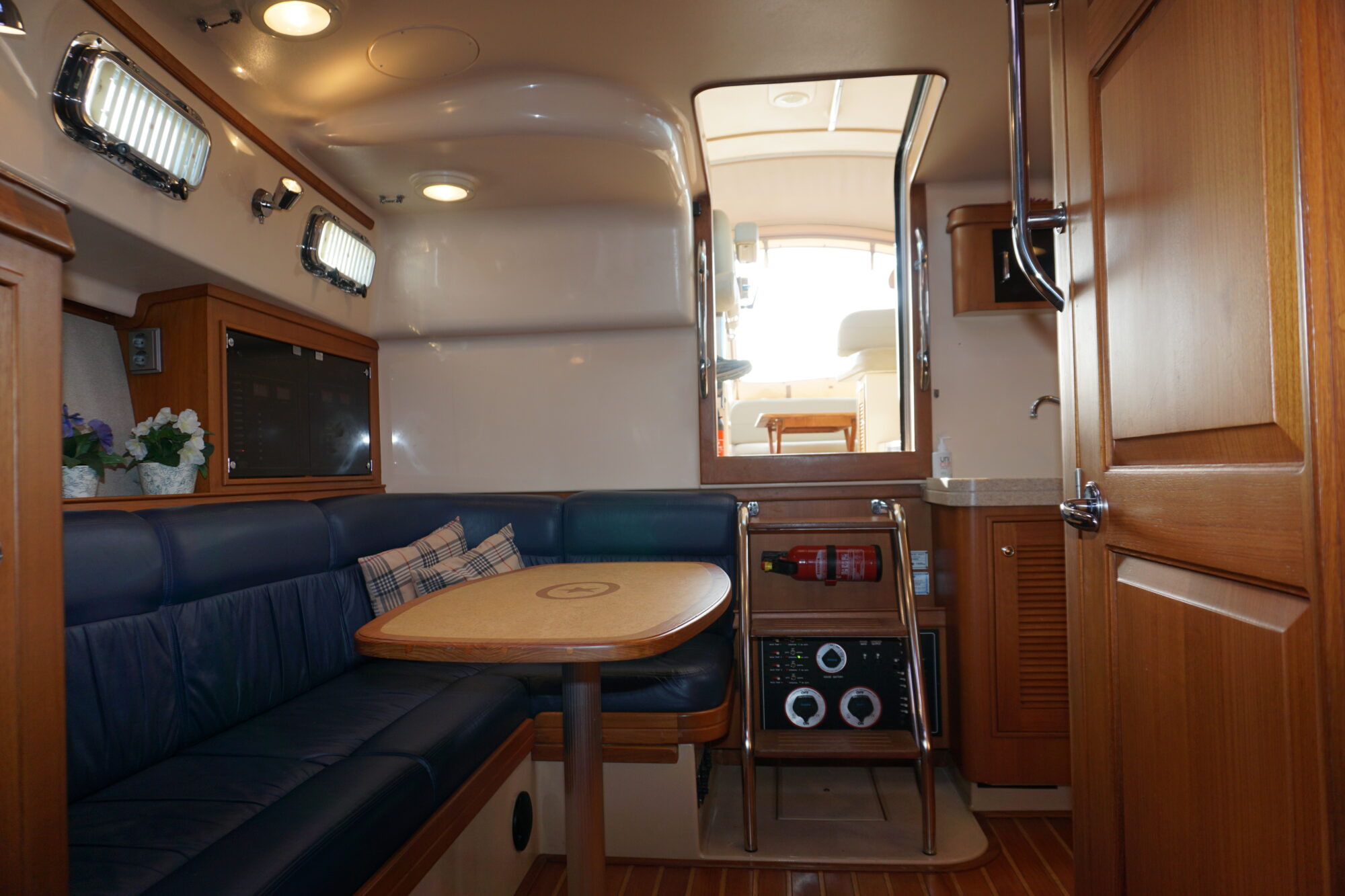 Island Packet Craft 360 Express — foto 38 van 52