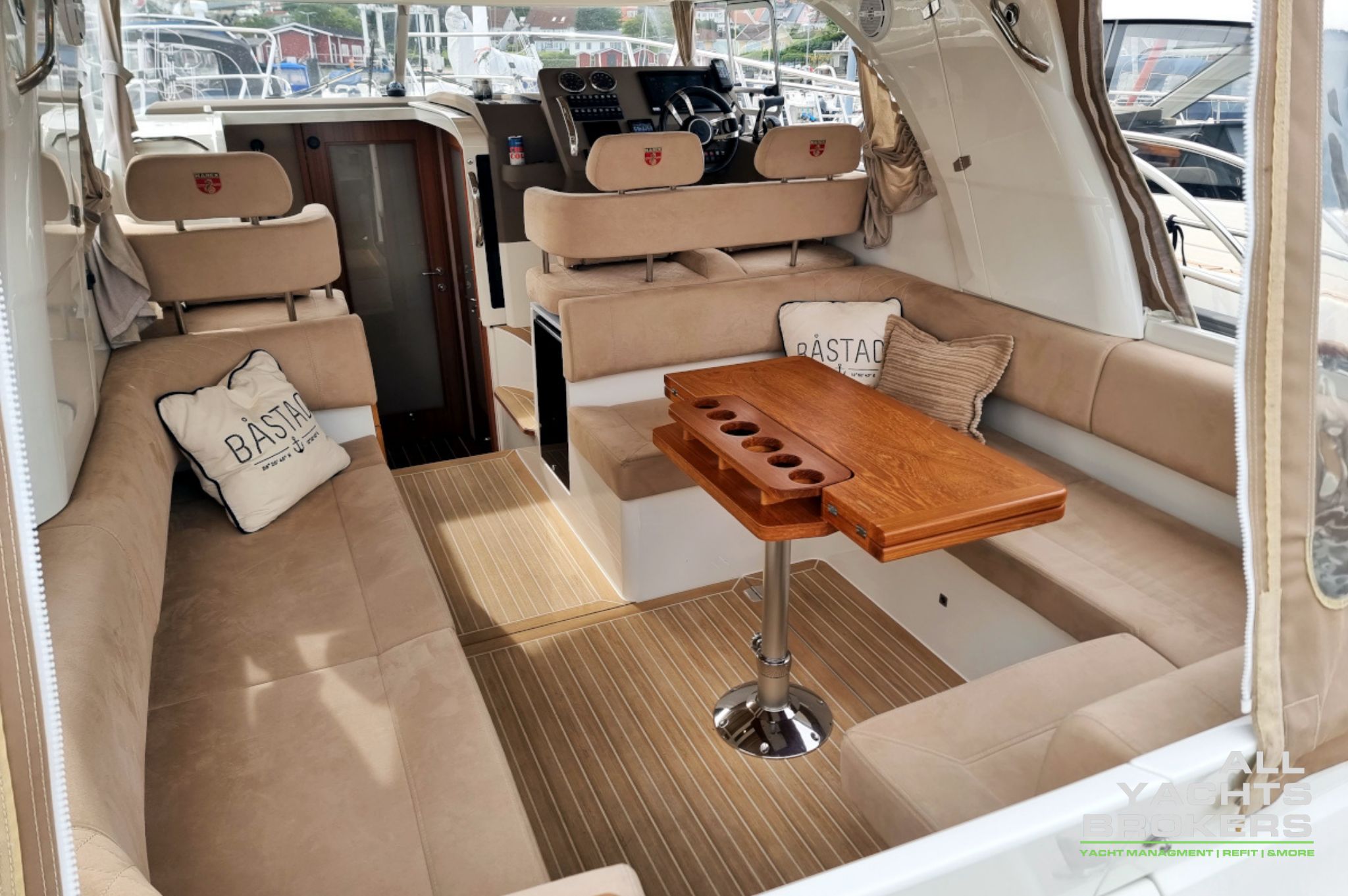 Marex 310 Sun Cruiser — foto 6 van 8