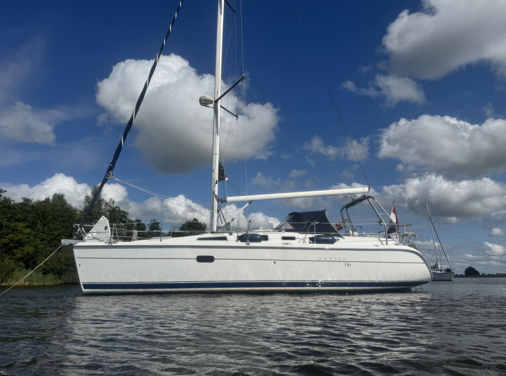 Hunter 356 — foto 56 van 72