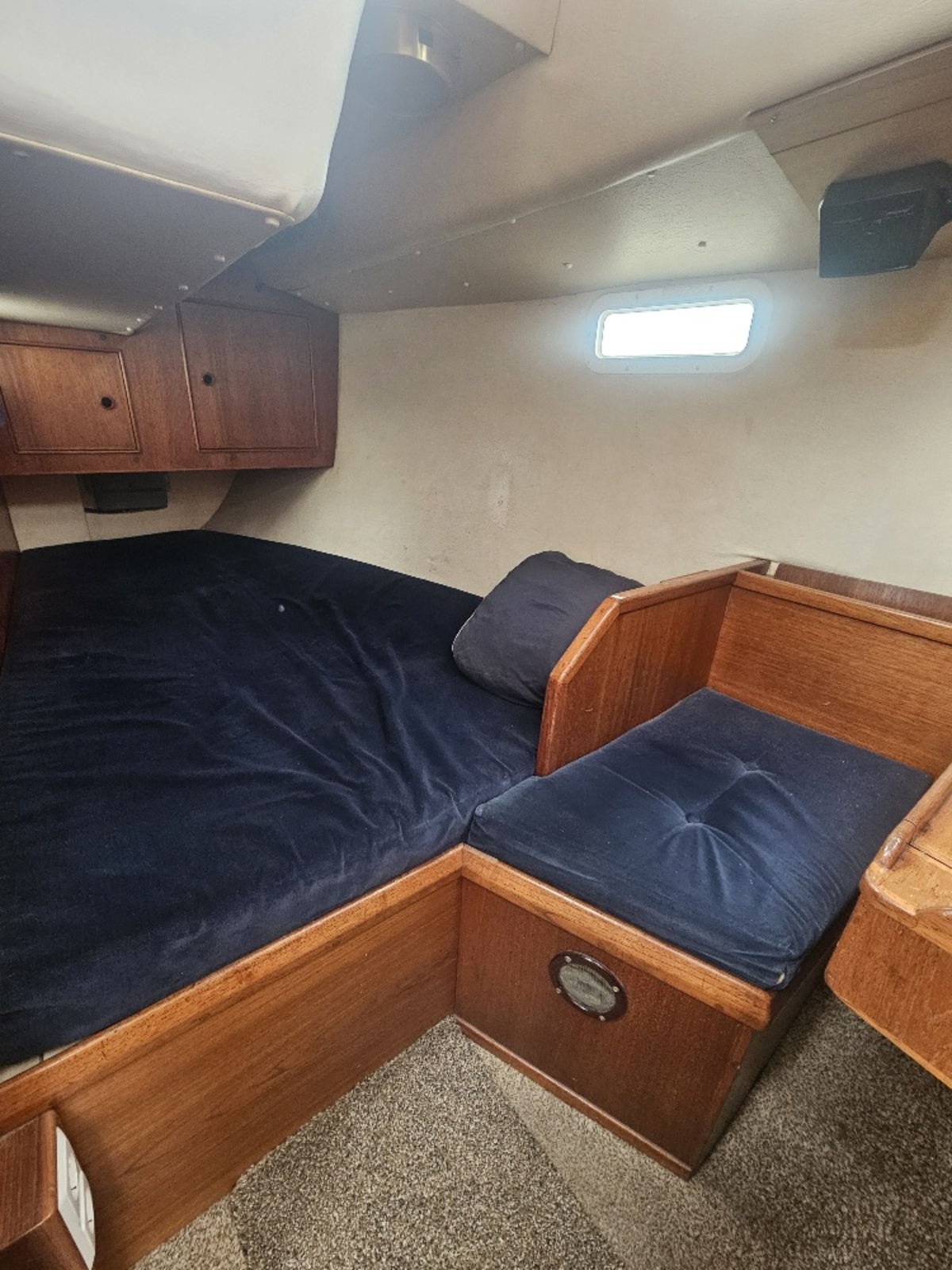 Trident Marine Warrior 38 — foto 13 van 30