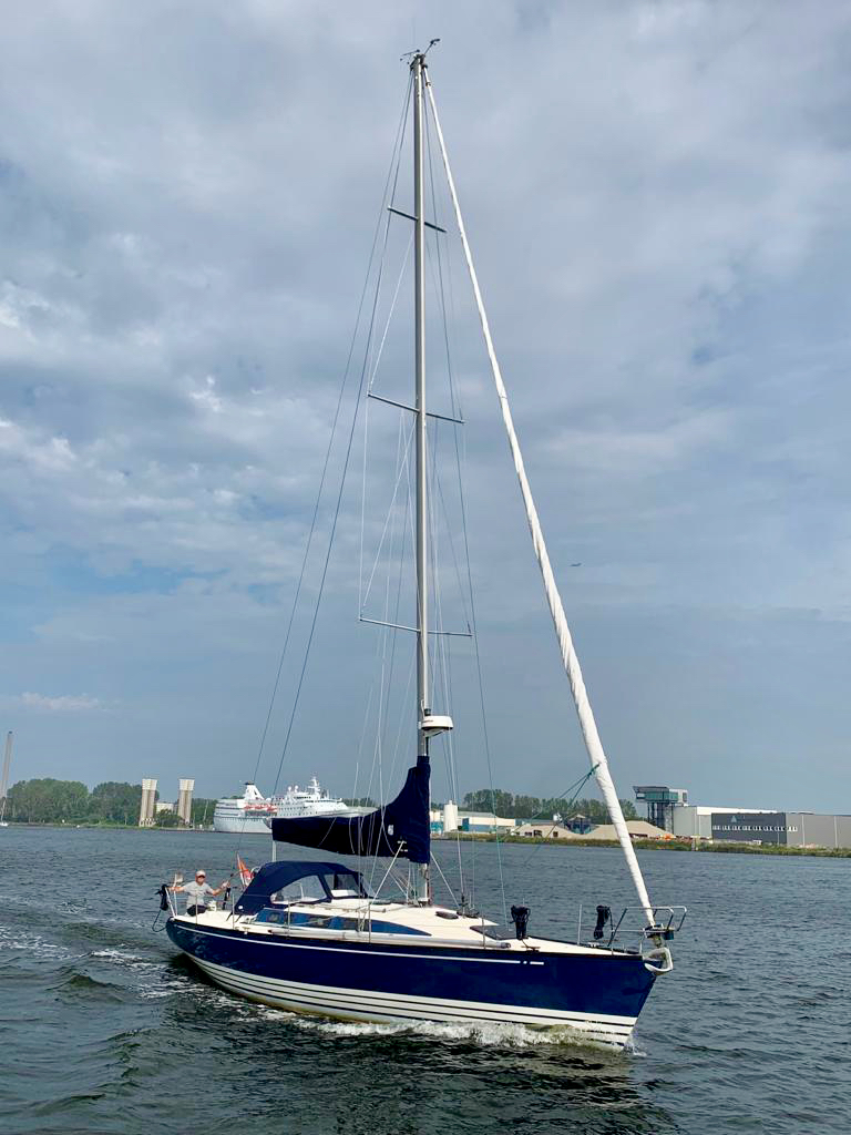 X-Yachts 412 — foto 17 van 35