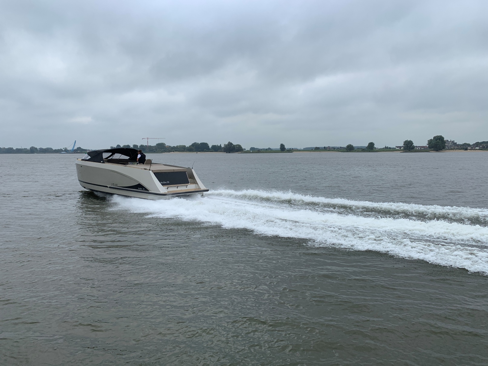 Maxima Boats 35 met 2x Honda 250 pk op voorraad! — foto 13 van 30