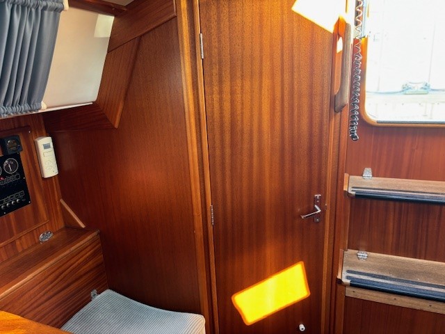 Hallberg-Rassy 31 — foto 62 van 65