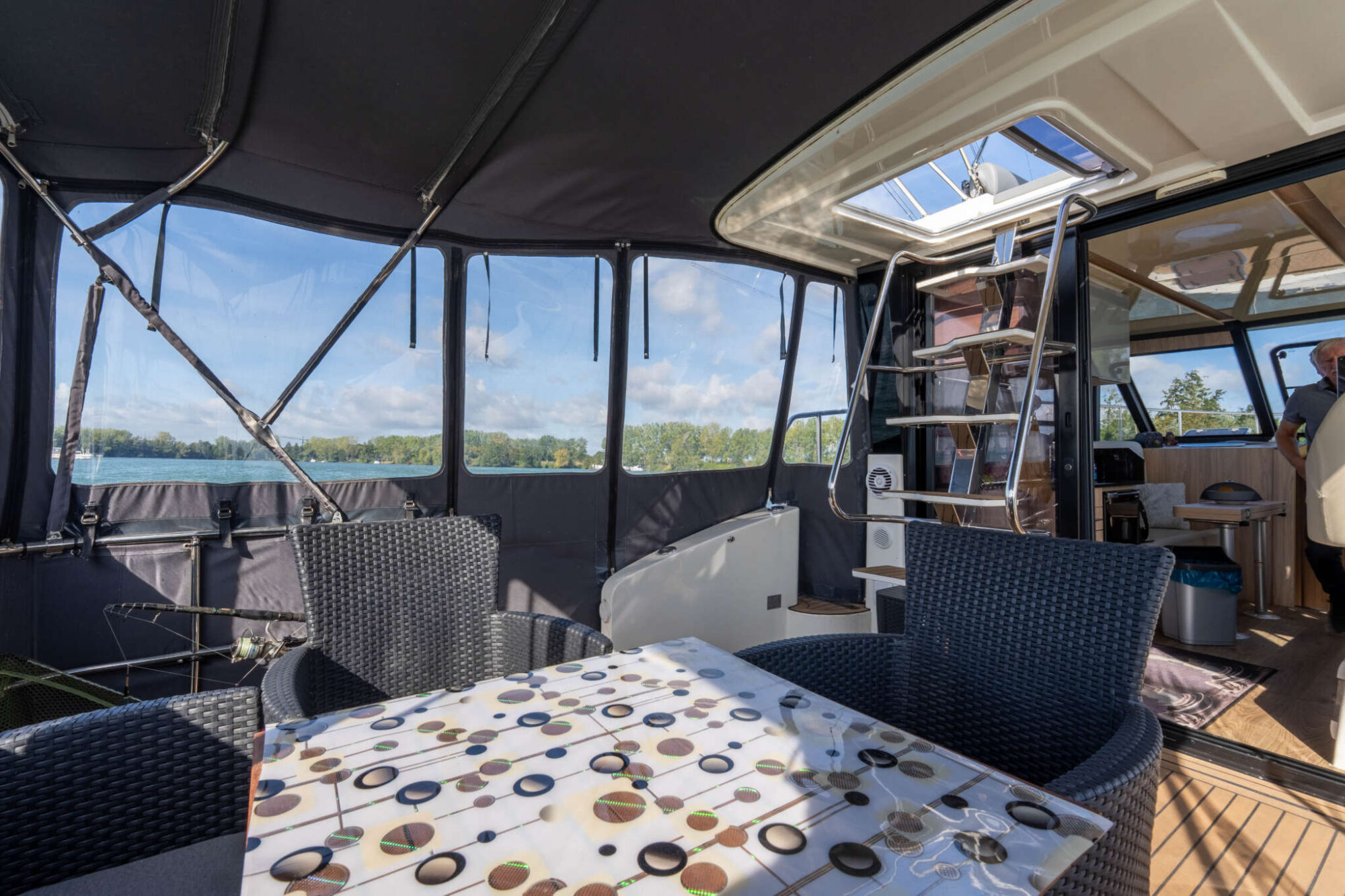 Cobra Yachts Futura 40 Grand Horizon — foto 33 van 55