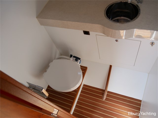 Euroship 33,3ft. Custombuilt Cabinsloep — foto 22 van 44