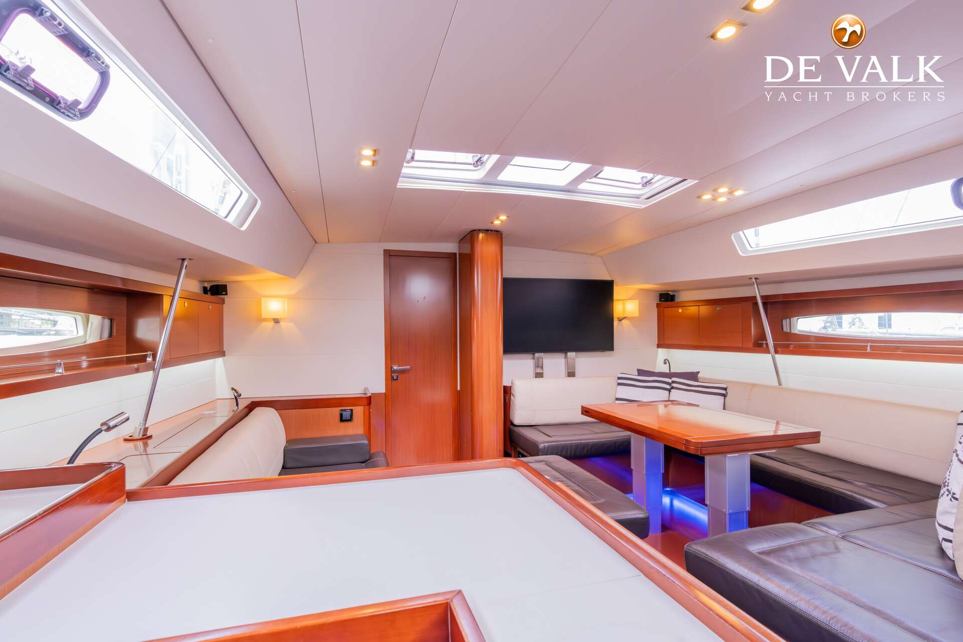Beneteau Oceanis 58 — foto 24 van 40