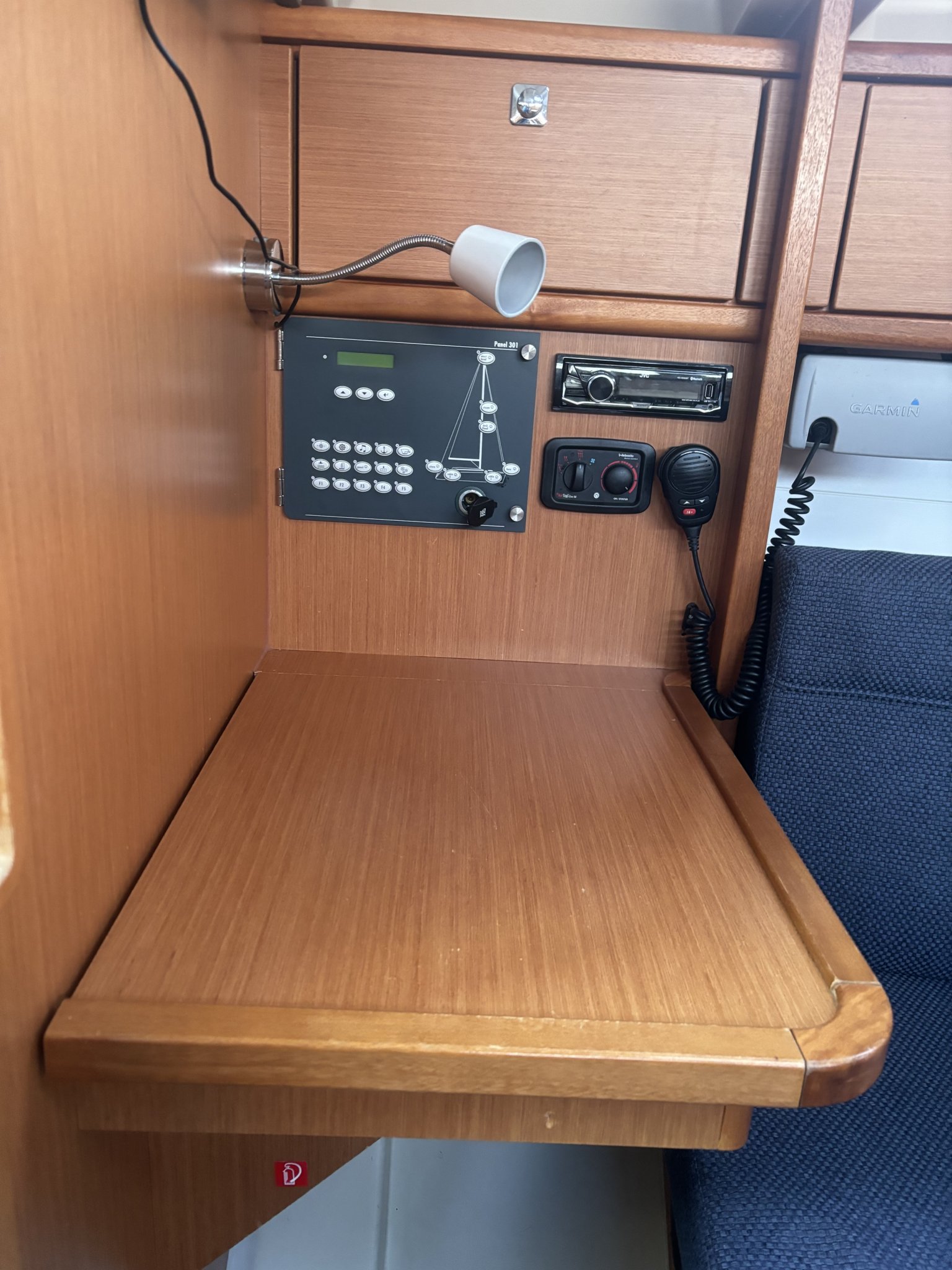 Bavaria 33 Cruiser — foto 17 van 25