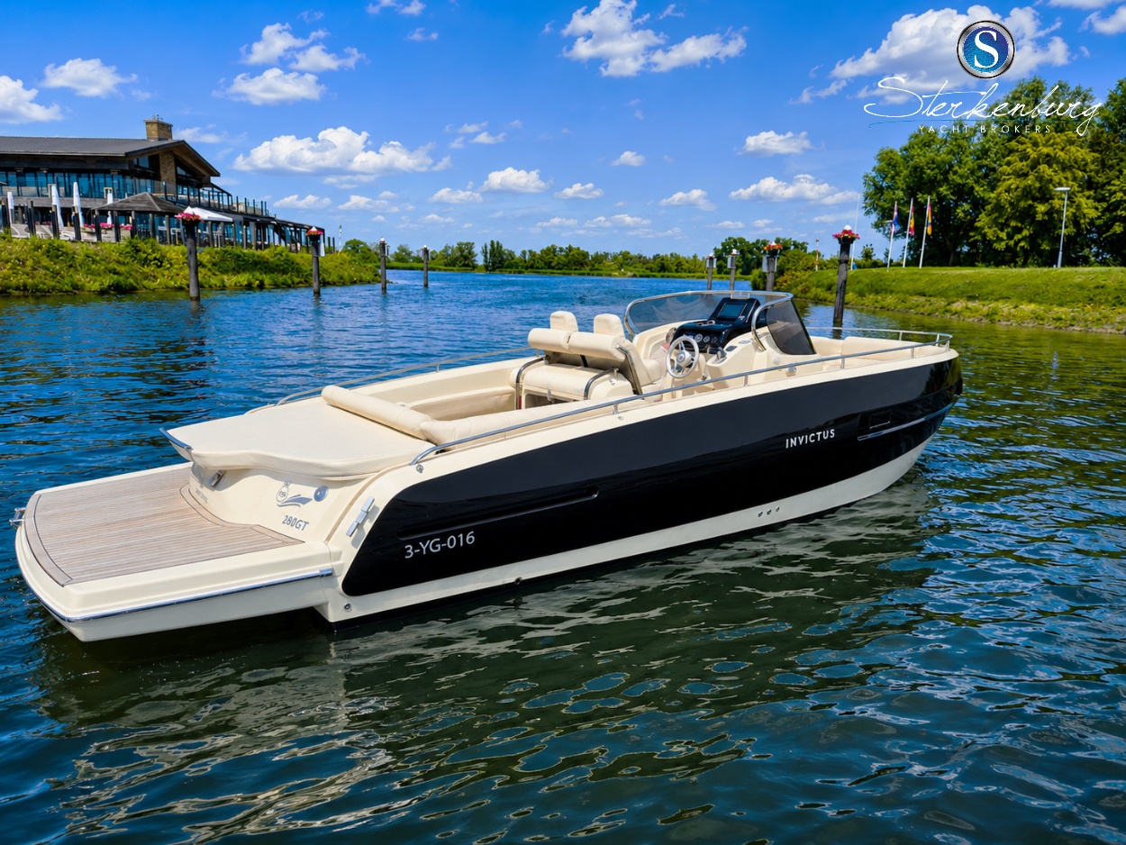 Invictus 280 GT — foto 15 van 42