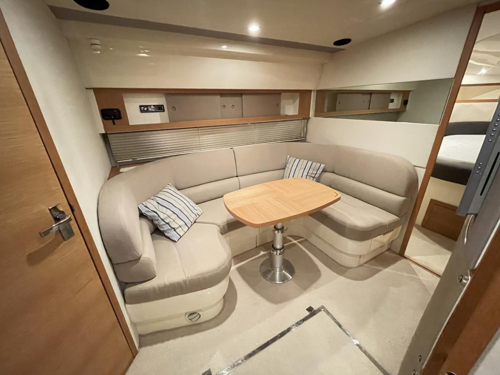 Fairline 38 Targa — foto 11 van 17