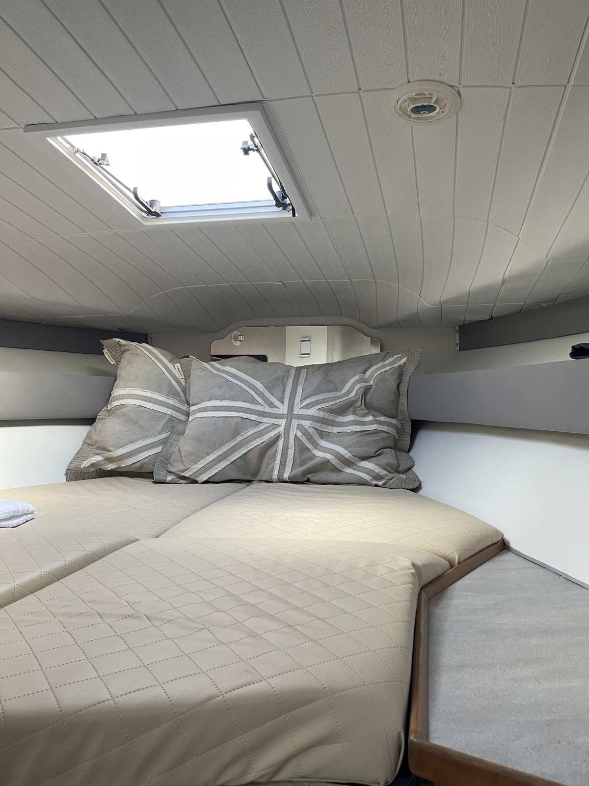 Sea Ray 310 Sundancer — foto 33 van 49