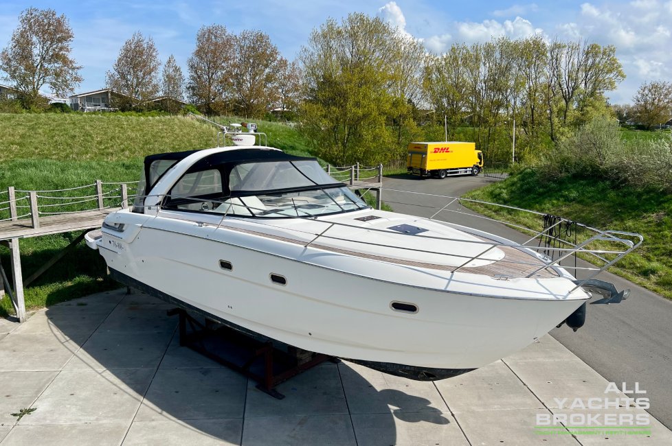 Bavaria 38 Sport — foto 3 van 12