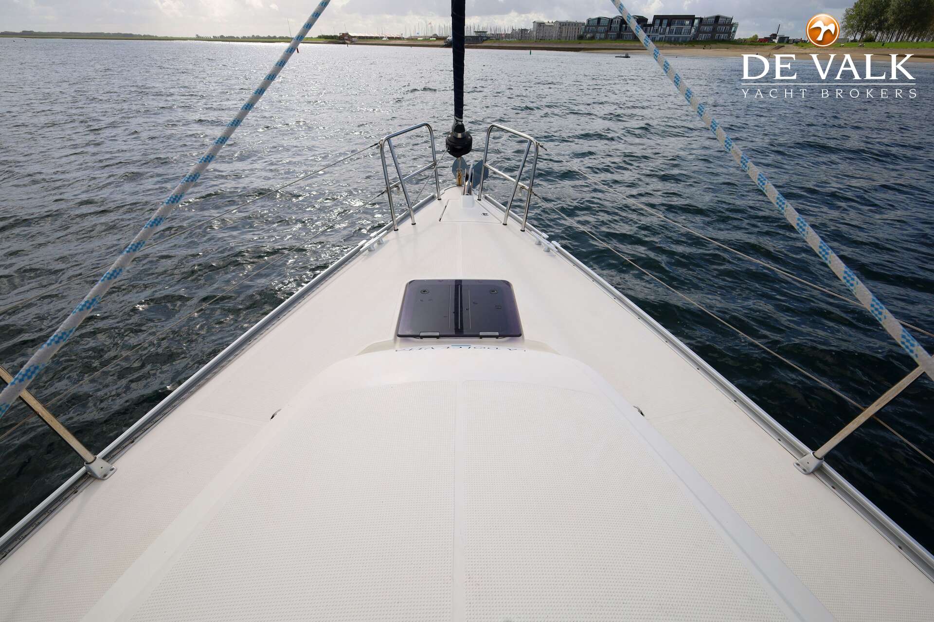 Bavaria Cruiser 41 — foto 10 van 40