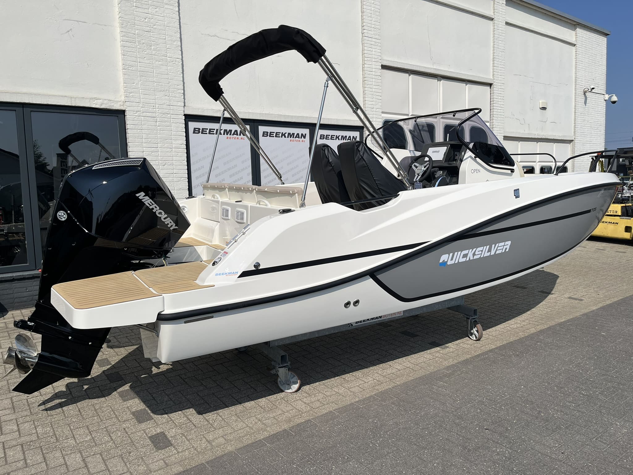 Quicksilver 705 Open — foto 3 van 31