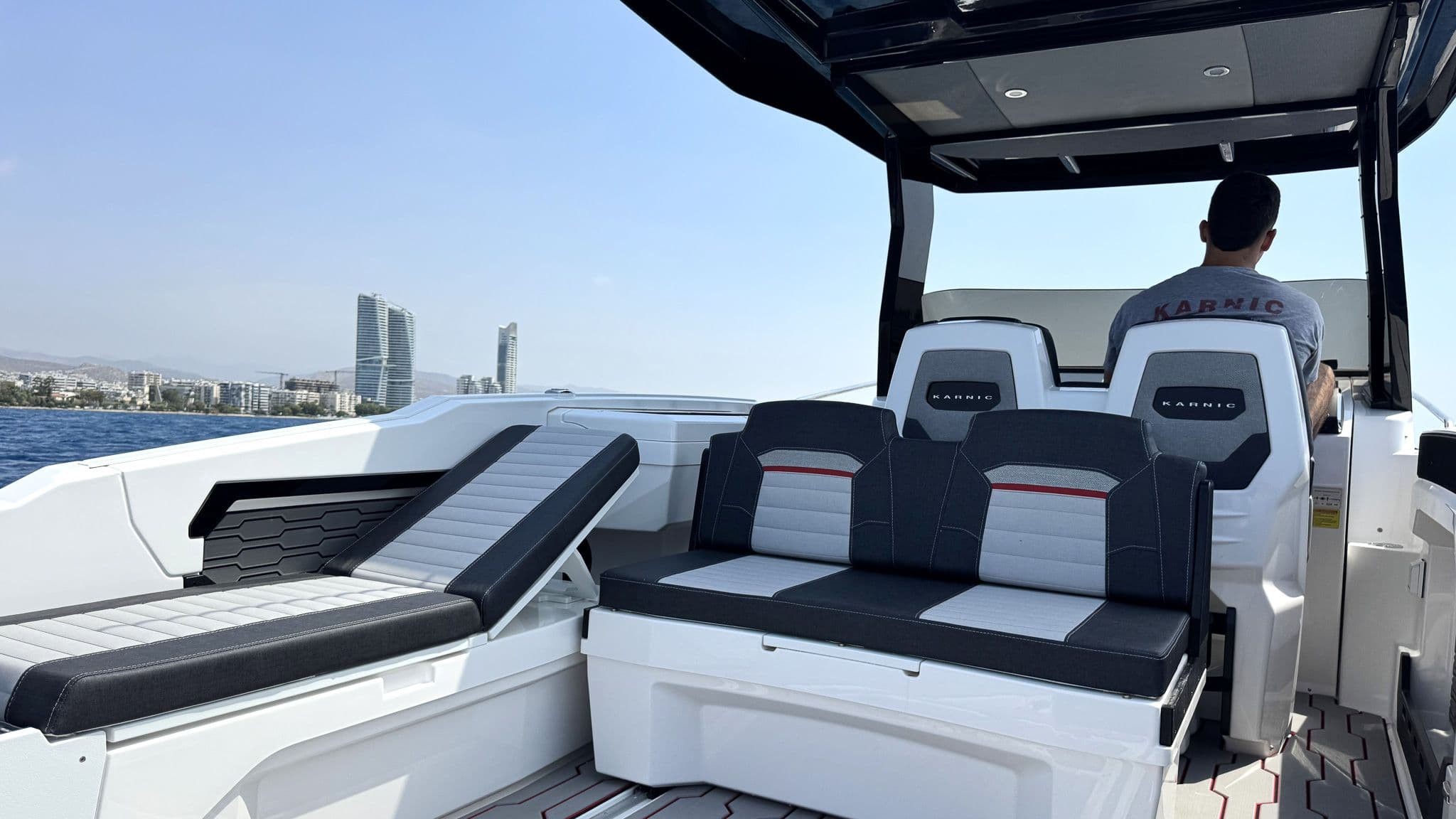 Karnic R8-S HT — foto 11 van 16