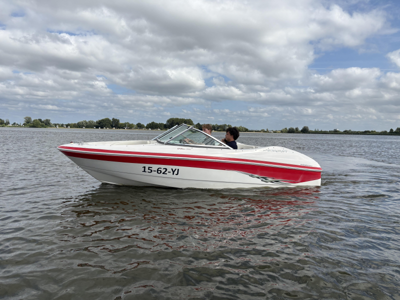 Starcraft G star 1700 met 3.0 Mercruiser & trailer — foto 3 van 12