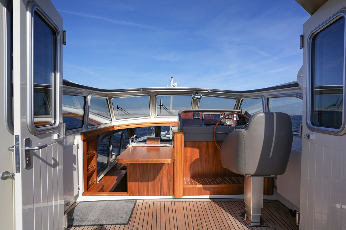 Linssen Grand Sturdy 410 AC Variotop met stabilisator — foto 31 van 79