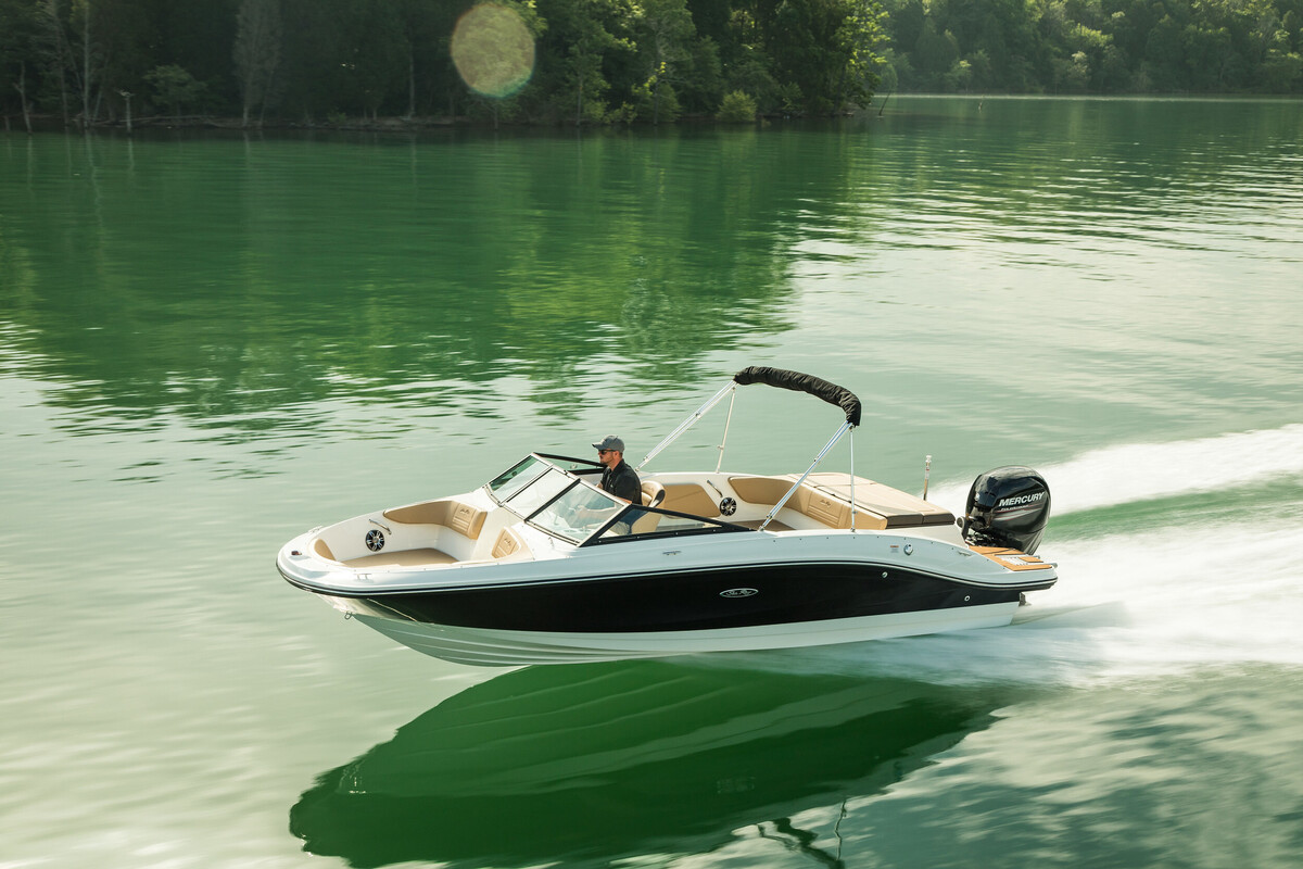 Sea Ray SPX 230 Outboard — foto 2 van 10