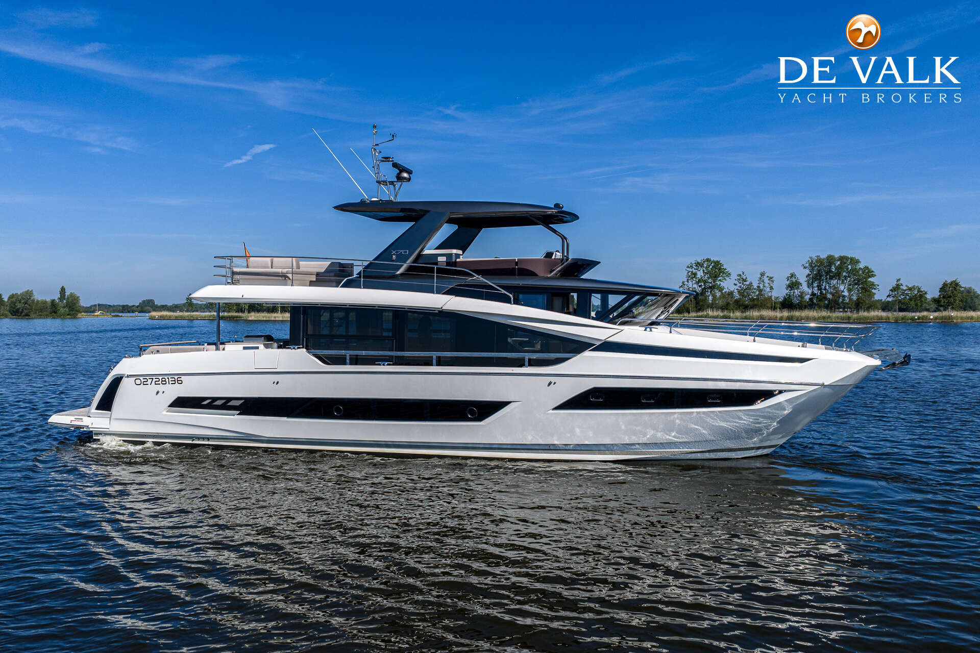 Prestige X70 — foto 2 van 44