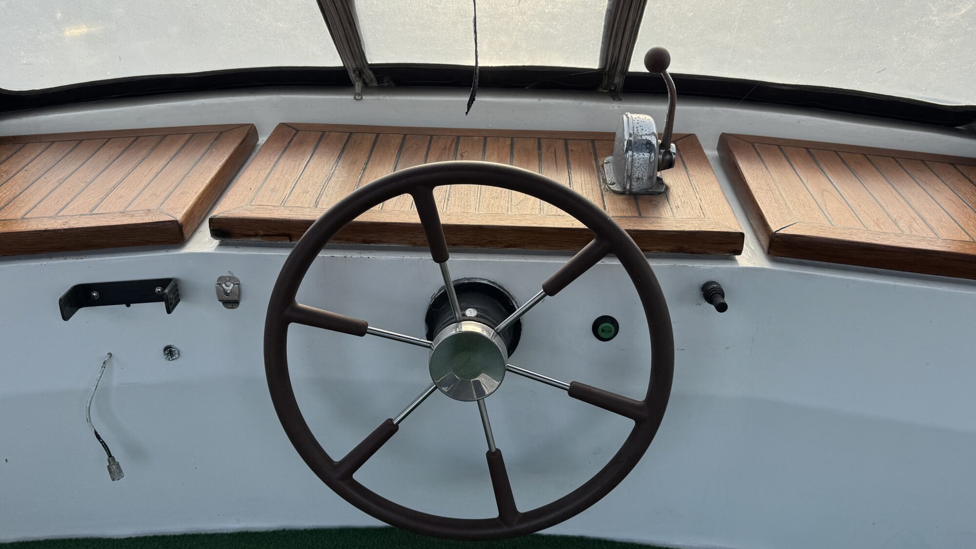 Valkkruiser11.00 Flybridge