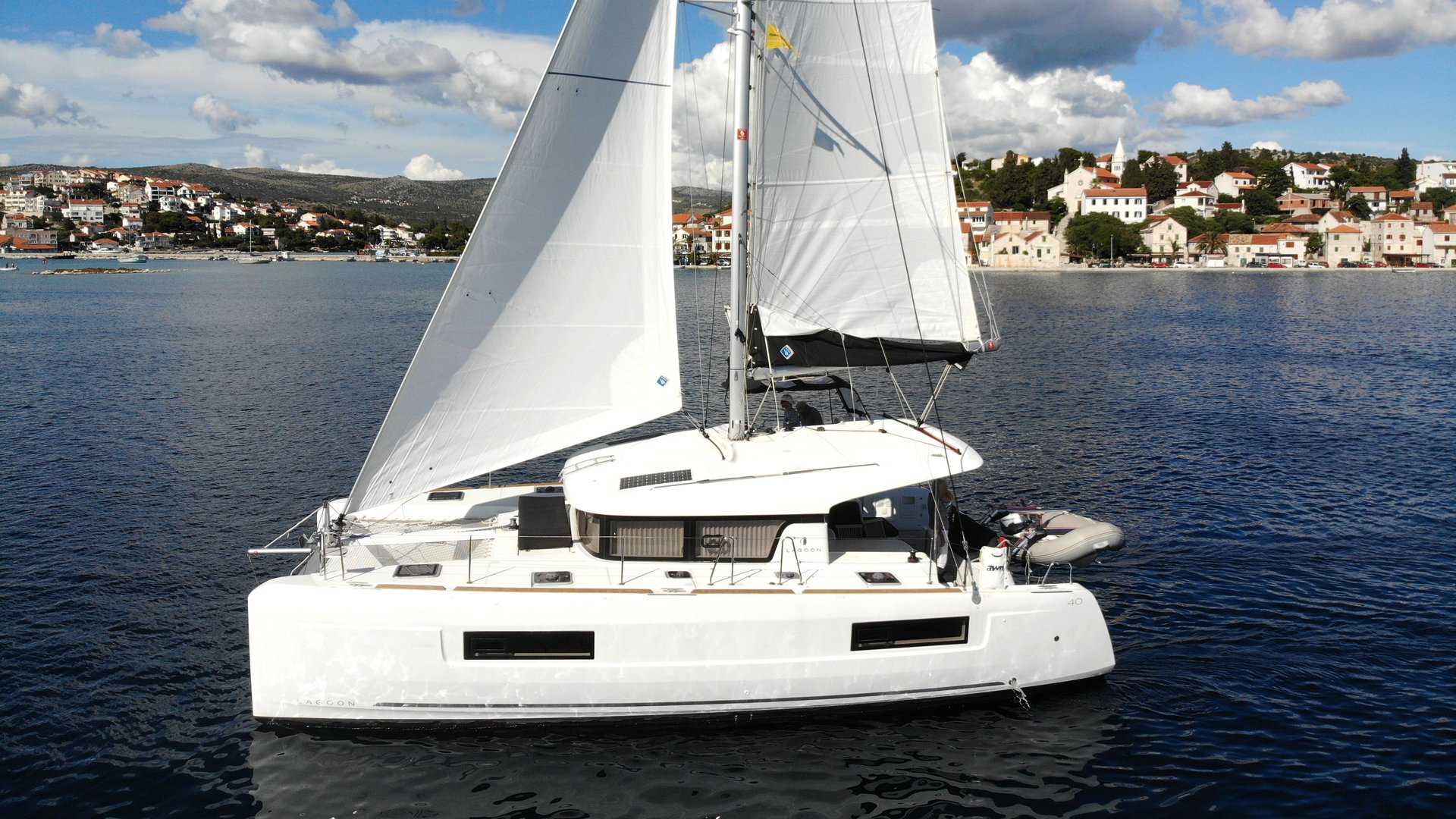 Lagoon 40 — foto 2 van 23