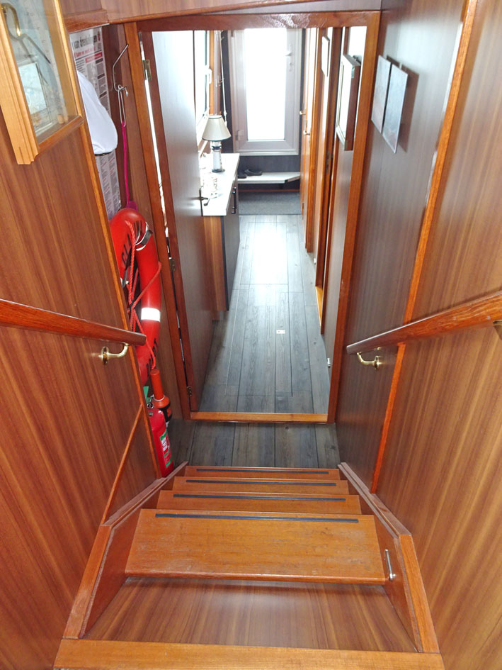 Luxe Varend Woonschip Rijn gecertificeerd — foto 40 van 71