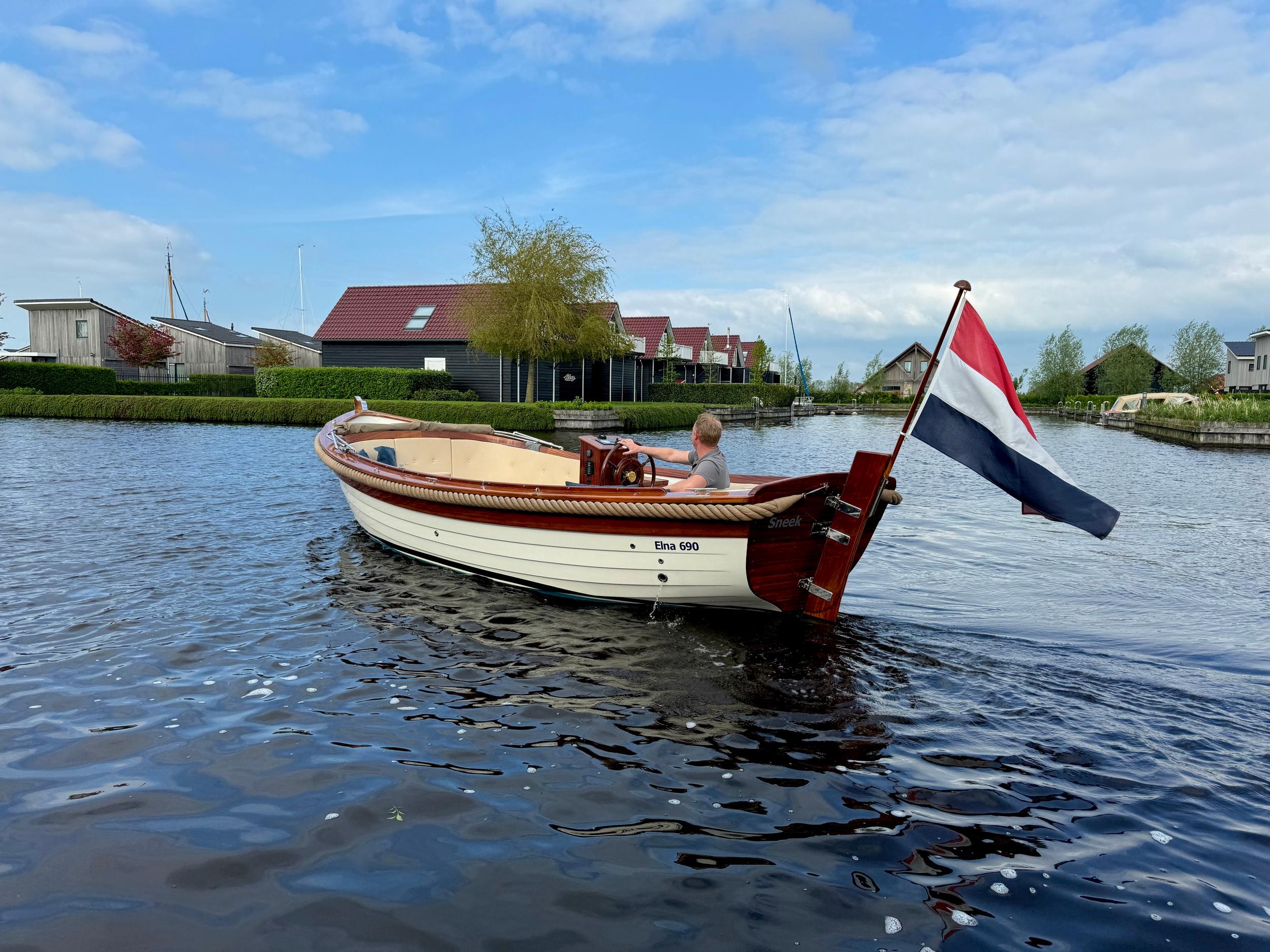 Elna 690 — foto 28 van 29