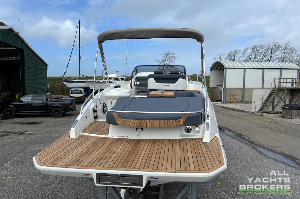 Cranchi Endurance E30 — foto 8 van 12
