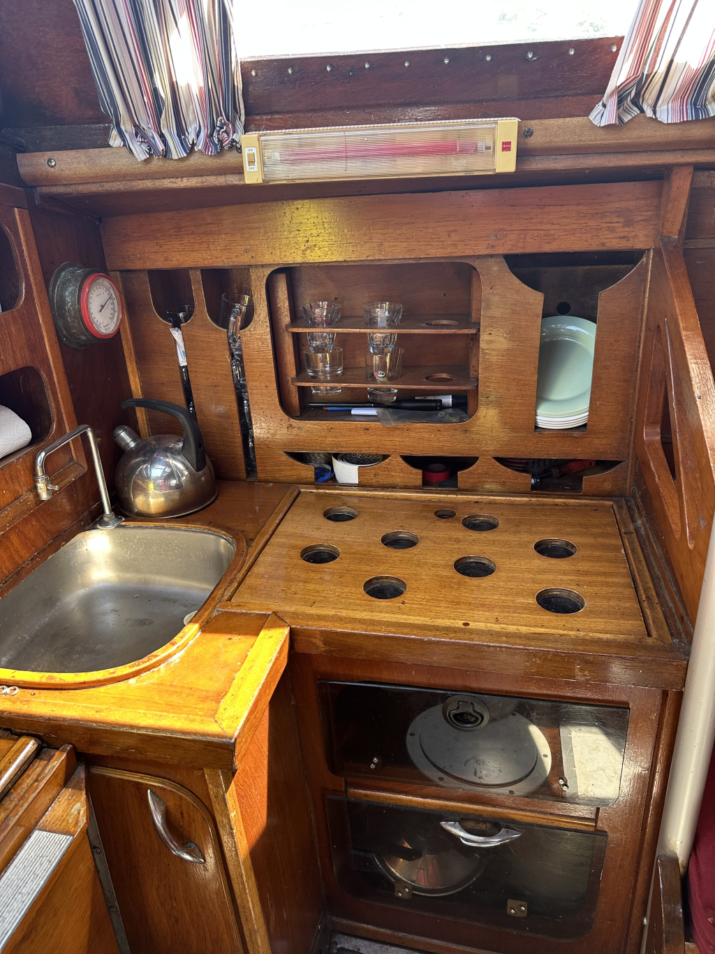 Defender 27 — foto 12 van 17