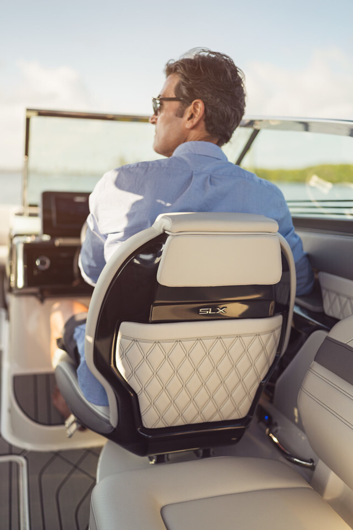 Sea Ray SLX 260 — foto 14 van 28