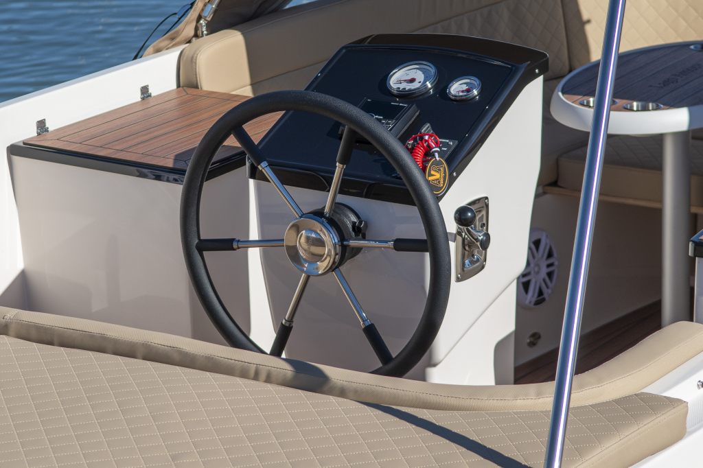 Lago Amore 606 Tender — foto 9 van 15