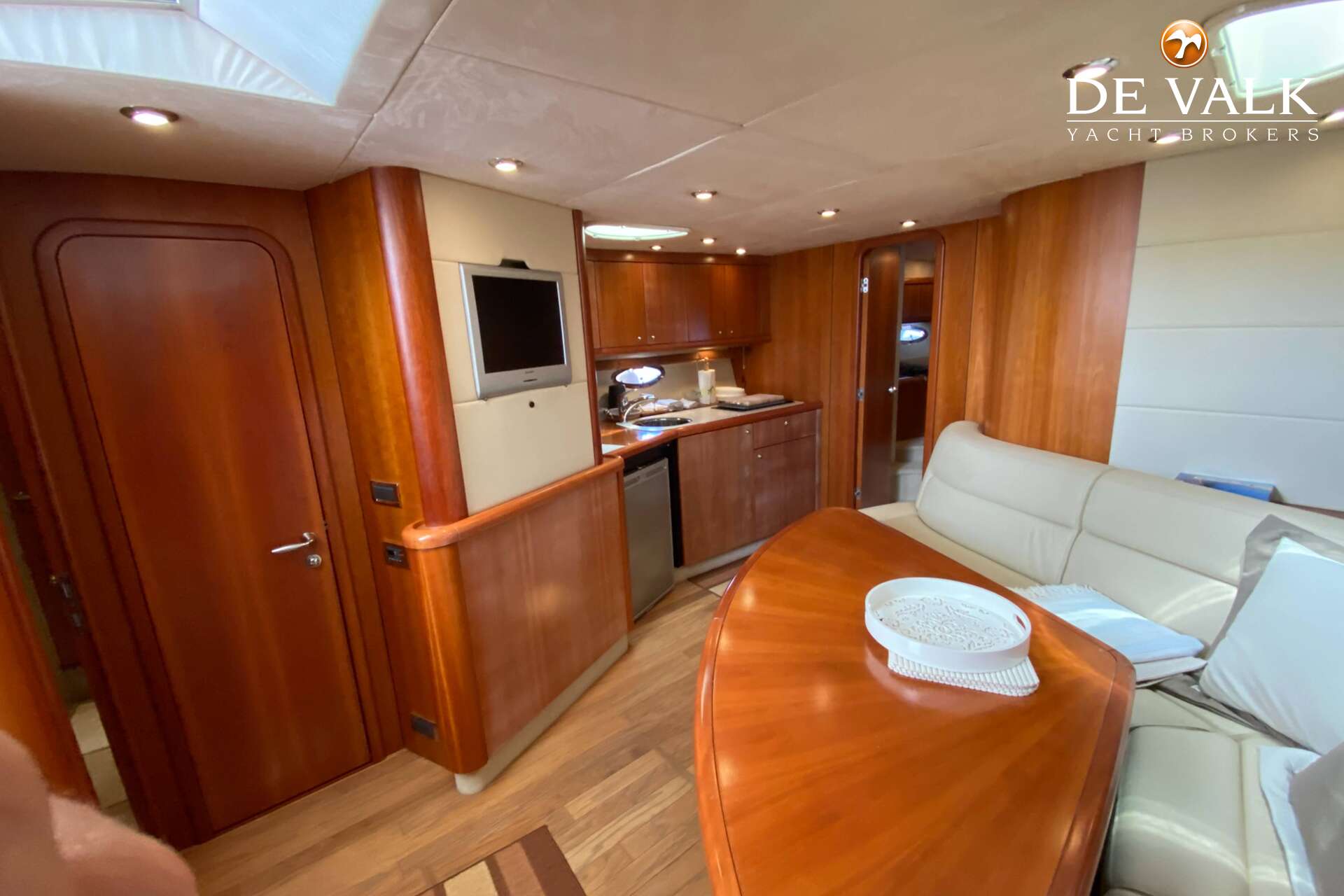 Sunseeker Portofino 53 — foto 16 van 30