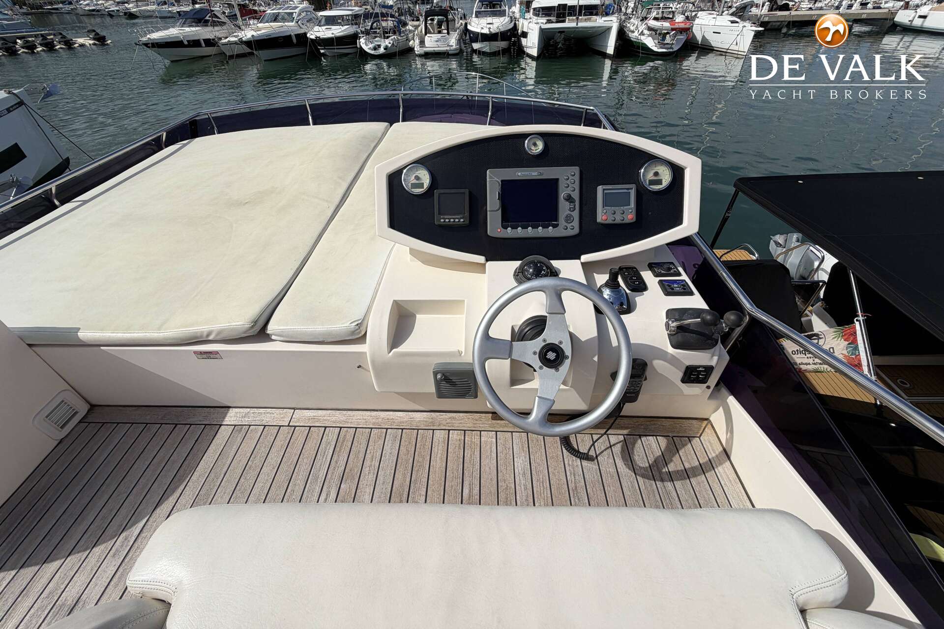Rodman Muse 44 — foto 16 van 41