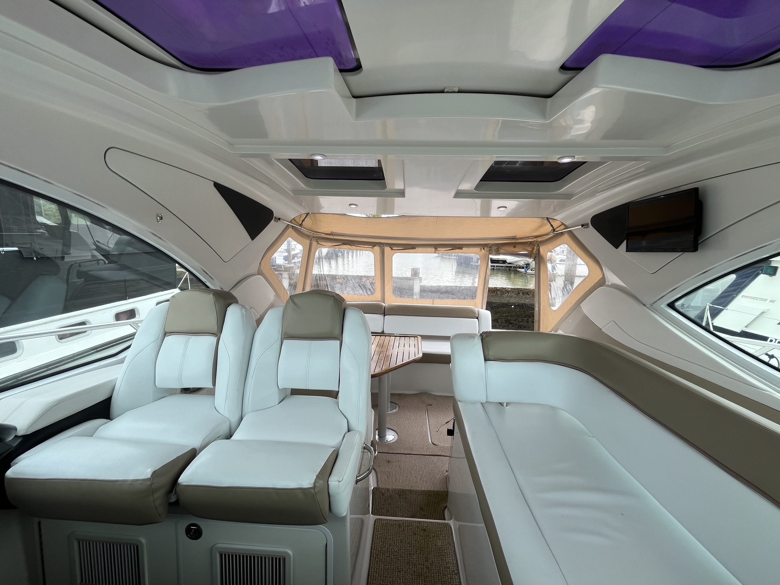 Four Winns V435 - Export — foto 18 van 73