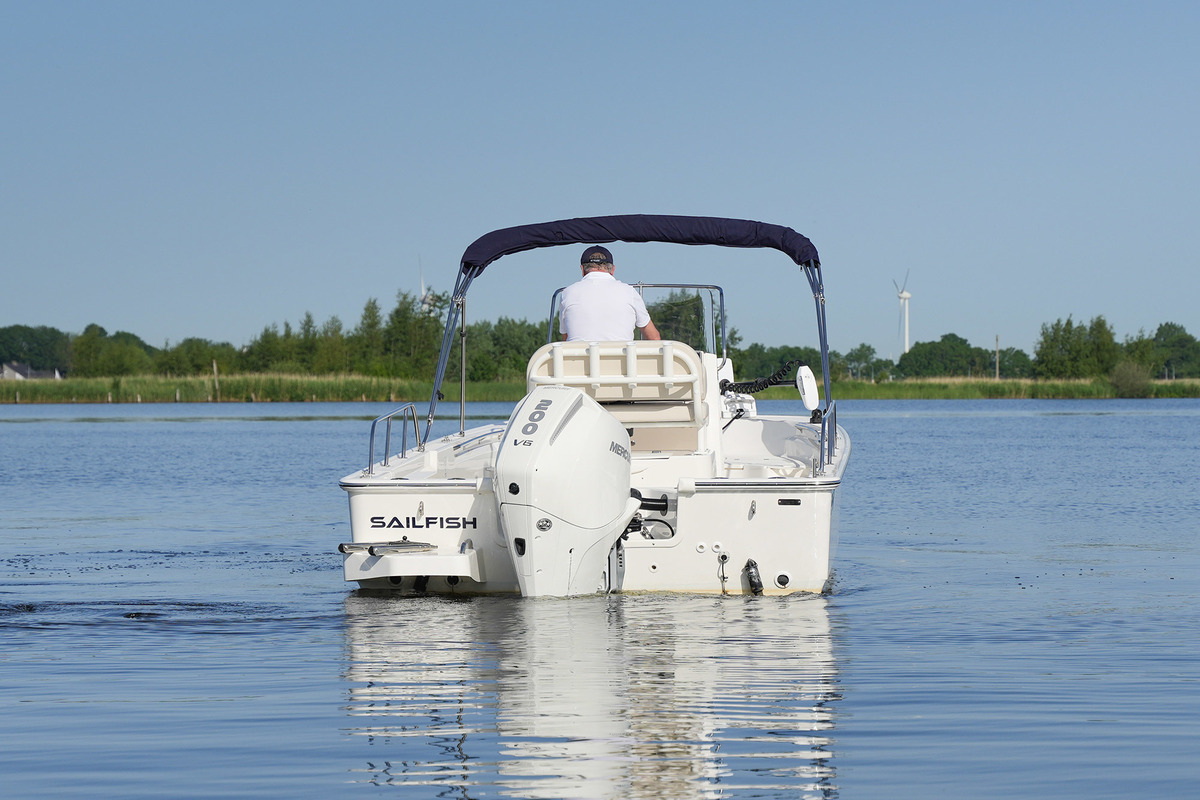 Boston Whaler 210 Montauk — foto 5 van 50