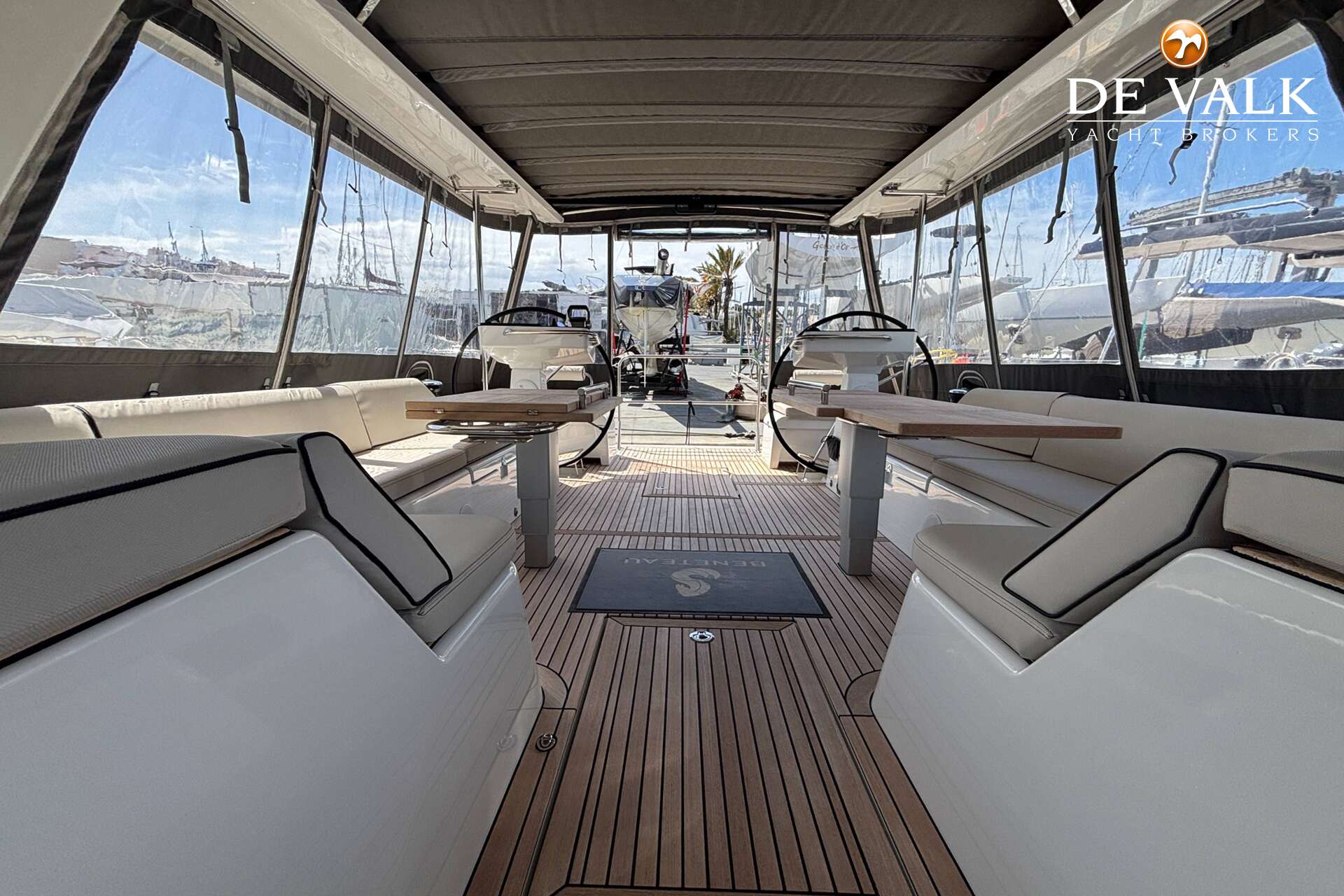 Beneteau Oceanis 60 — foto 9 van 34