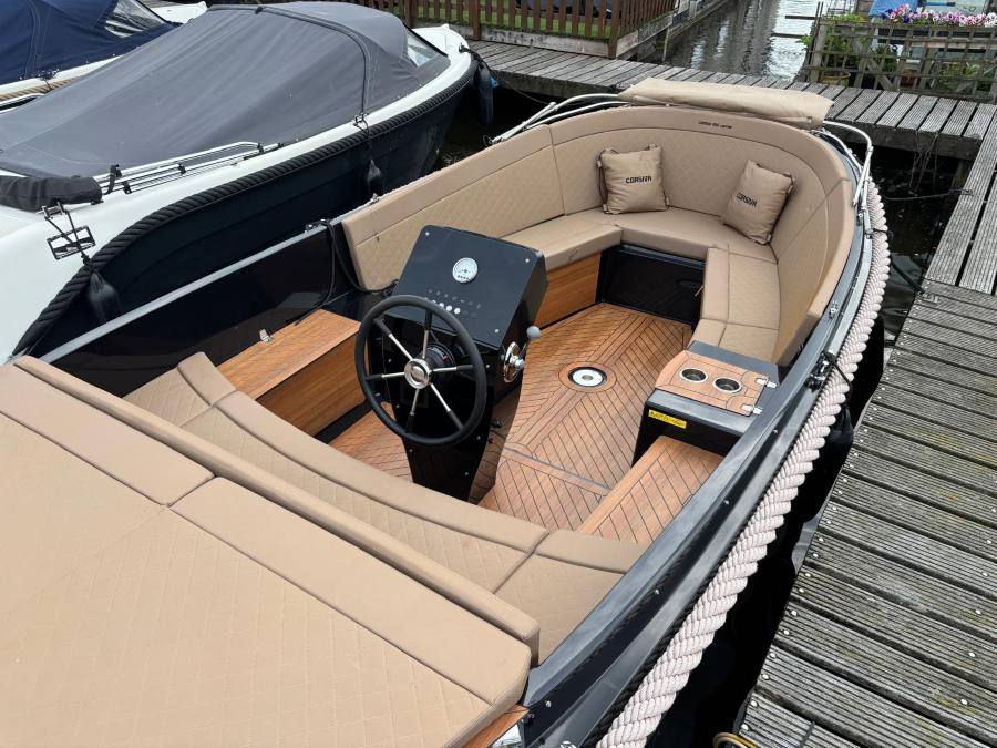Corsiva 650 tender occasion Suzuki 30pk — foto 6 van 10
