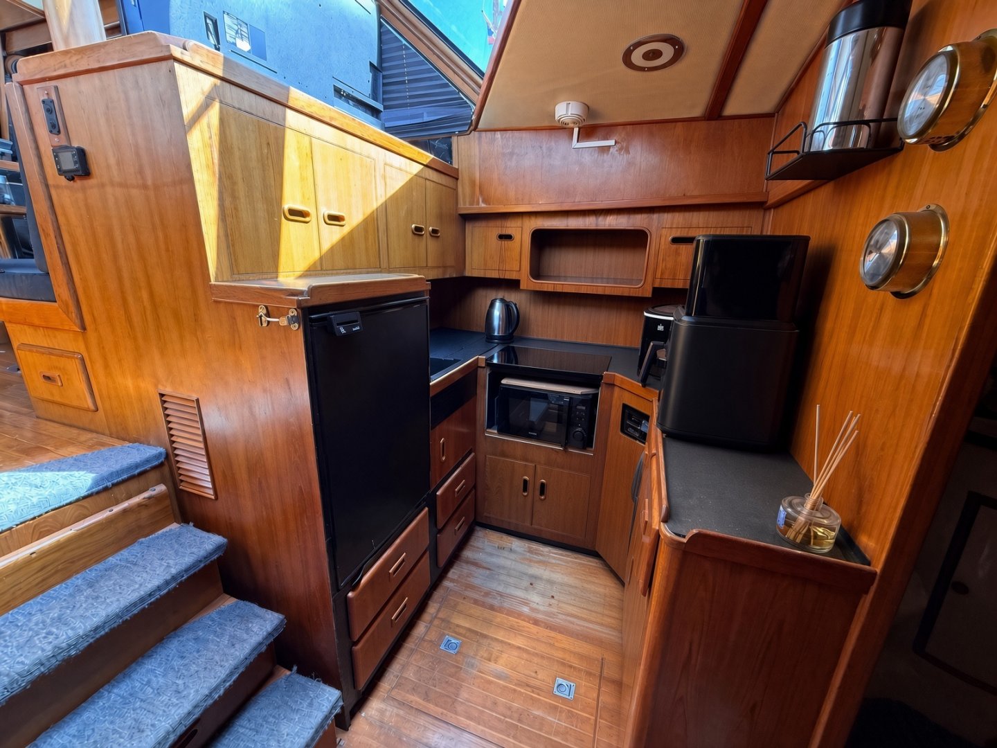 President 37 Flybridge — foto 11 van 12