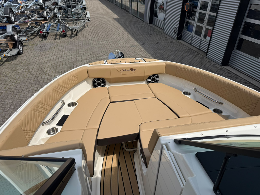 Sea Ray SDX 230 — foto 17 van 50