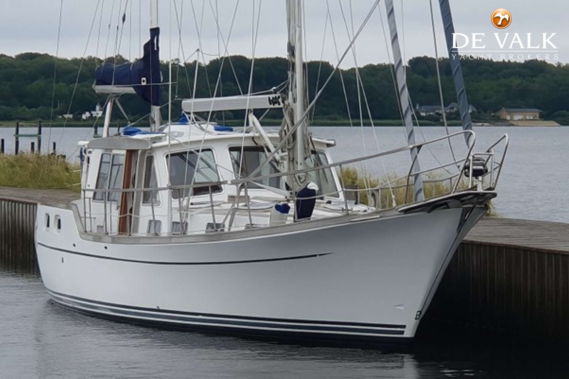 Nauticat44