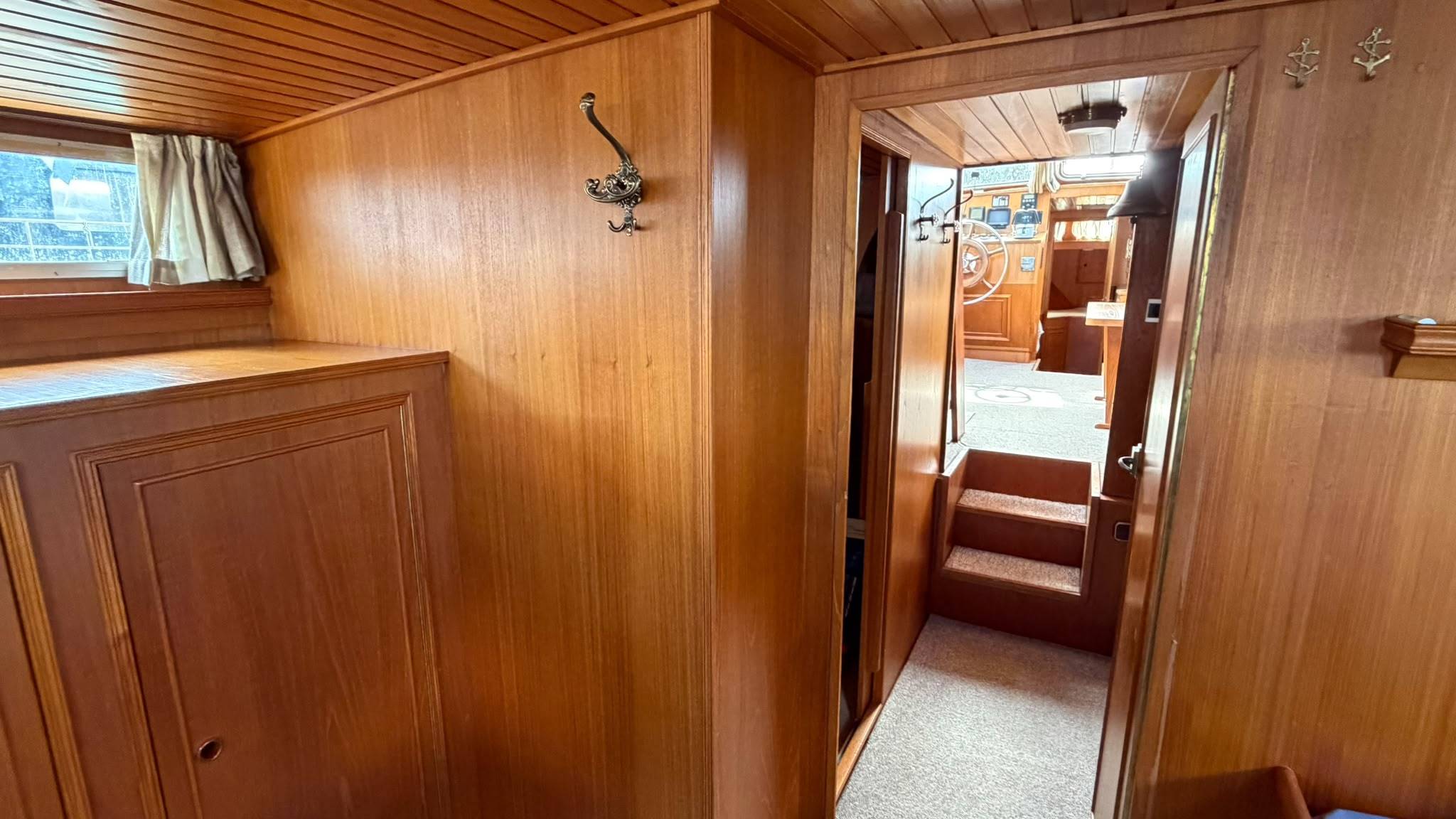Van Der Valk 1300 Fly Bridge — foto 14 van 27
