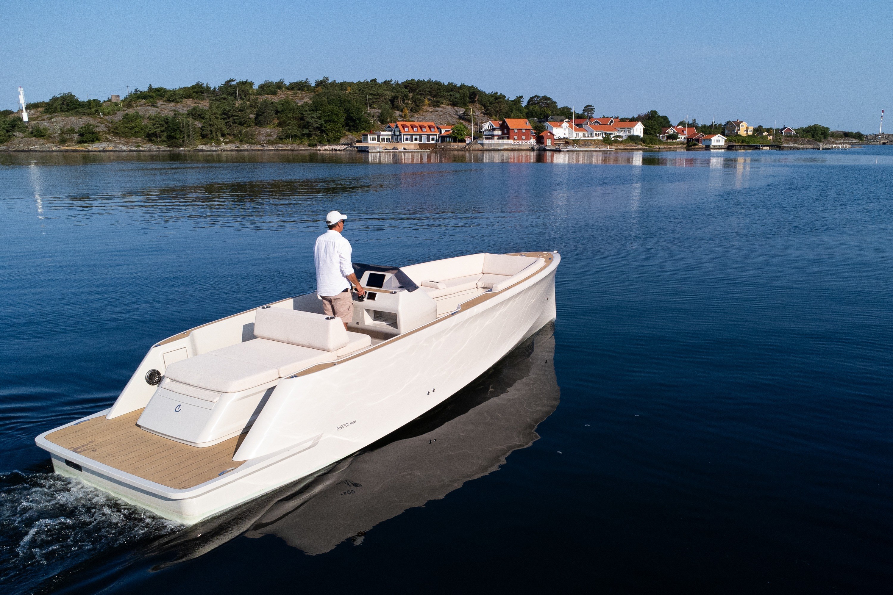 Tender Esea F800 — foto 22 van 35