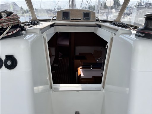 Jeanneau Sun Odyssey 409 (2011) — foto 12 van 12