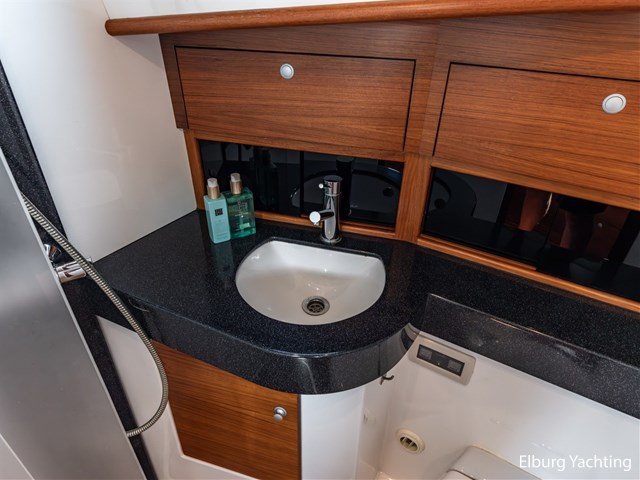 North Line 42 - Wheelhouse — foto 54 van 93
