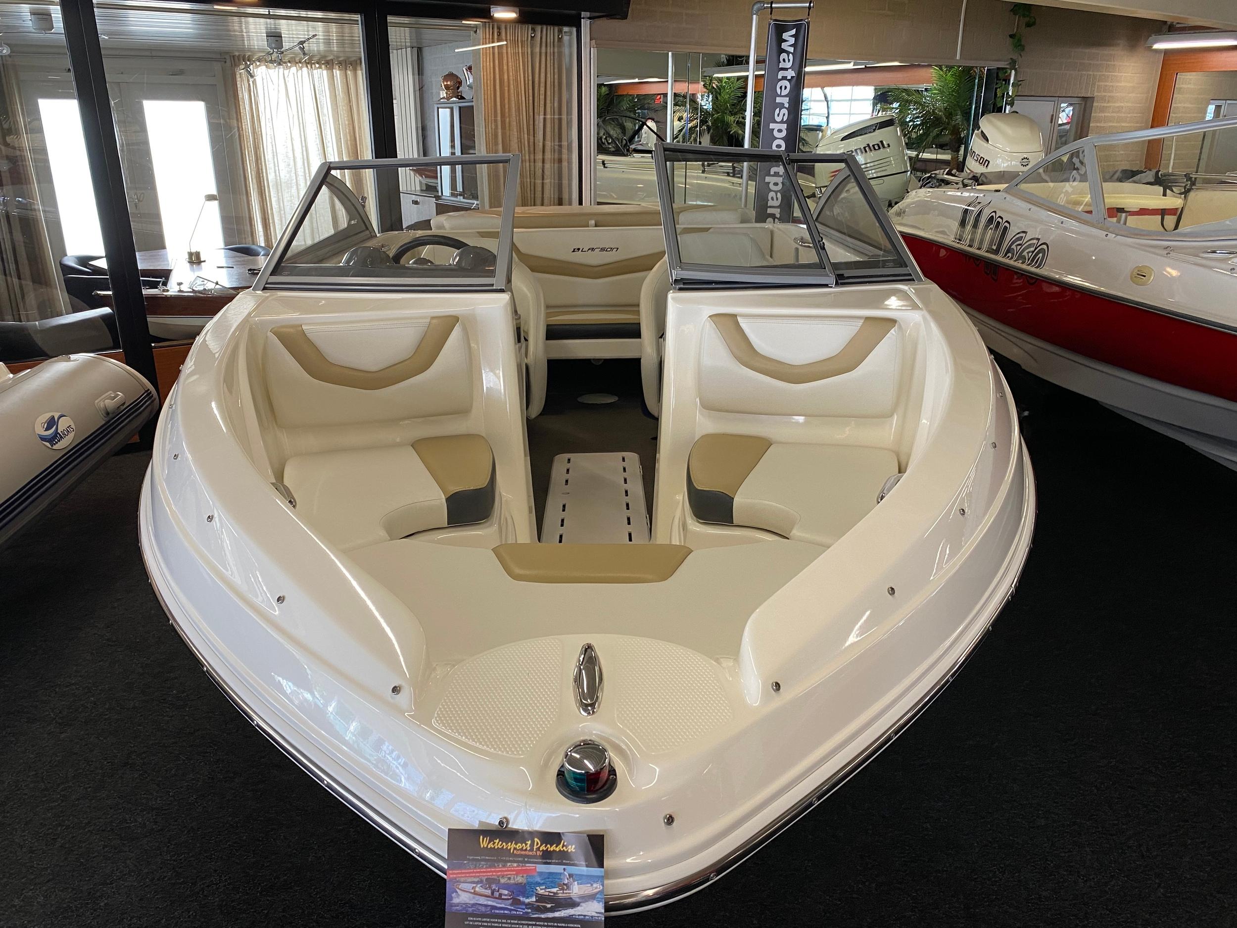Larson LX 710 — foto 4 van 9