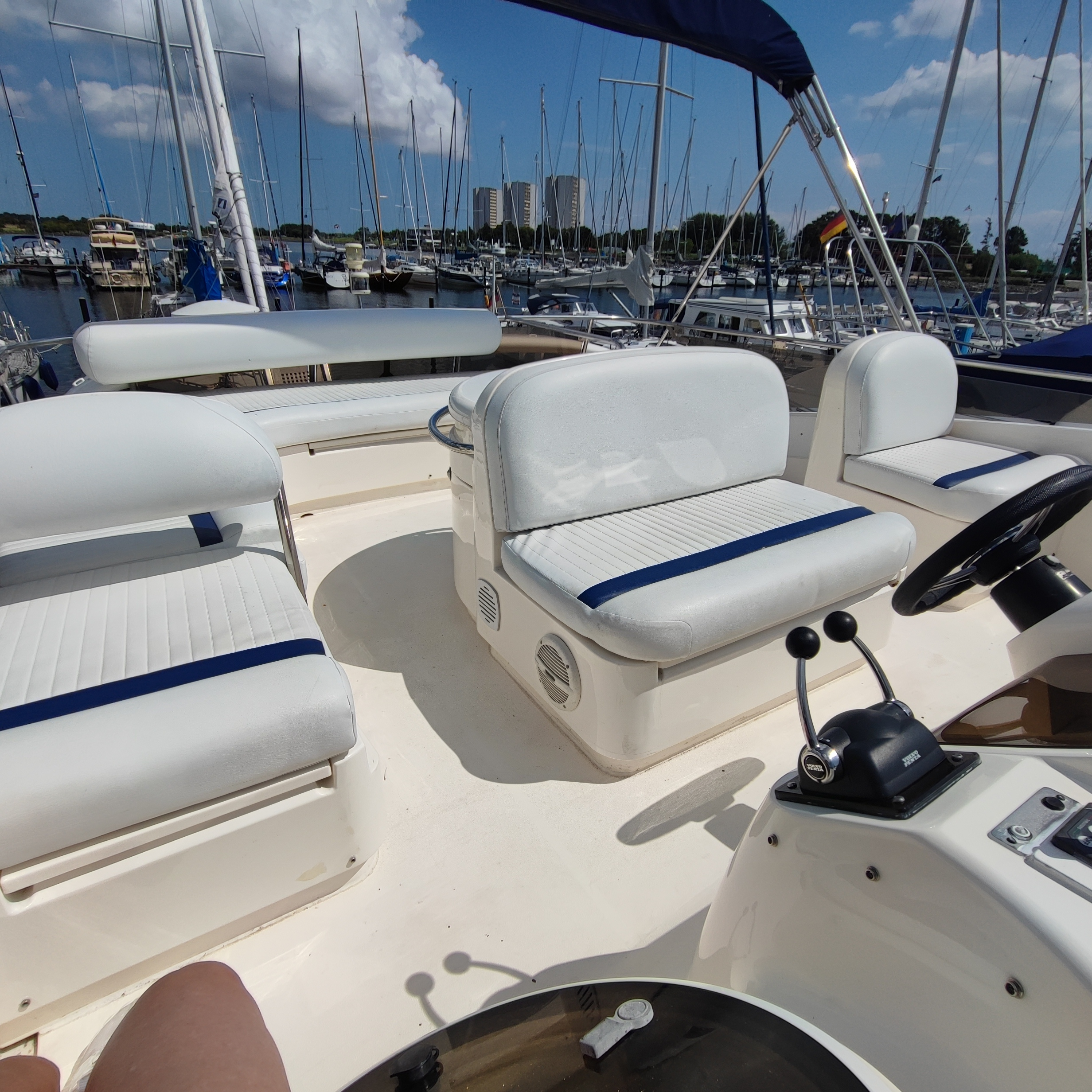 Fairline Squadron 50 — foto 19 van 24