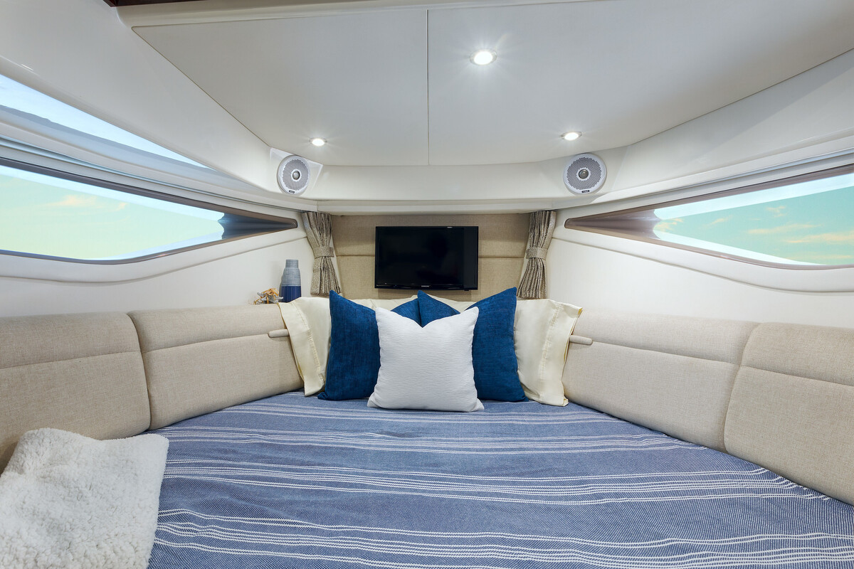 Sea Ray Sundancer 320 OB — foto 22 van 24