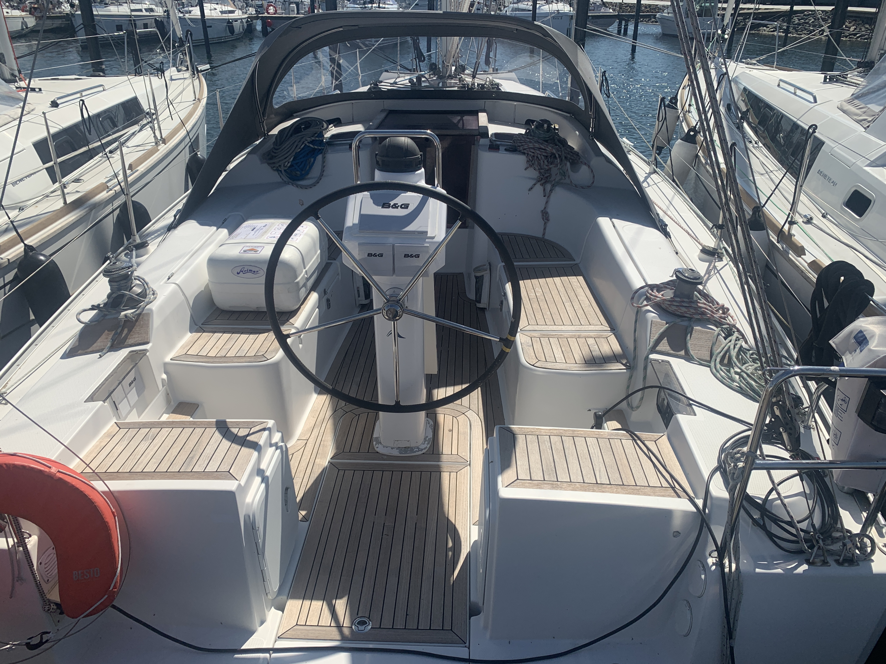 Hanse 370 — foto 2 van 40